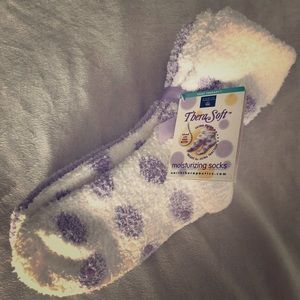 🥂sale! New! Fuzzy sock set. Sleep socks.